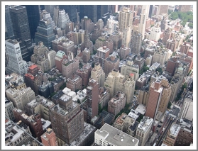 Vue vertigineuse de l'Empire State Building