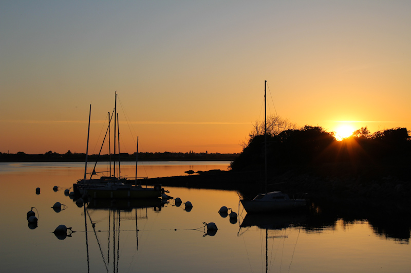 La Lumière Du Golfe Du Morbihan Coucher De Soleil Sur La