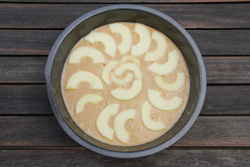 Gâteau au yaourt pomme caramel beurre salé (pour la recette, cliquez sur l'image)