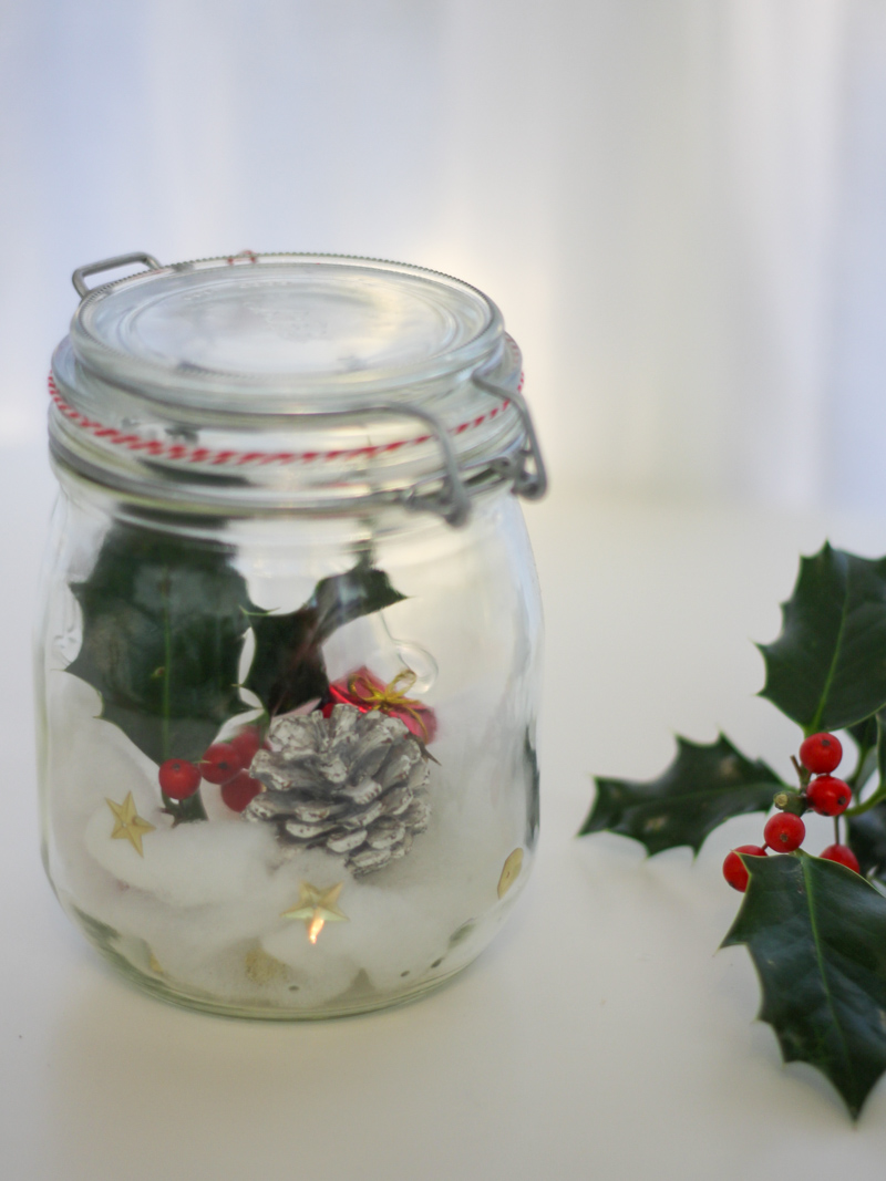 Déco de Noël : tutoriel pour customiser des bocaux en verre - Marie Claire