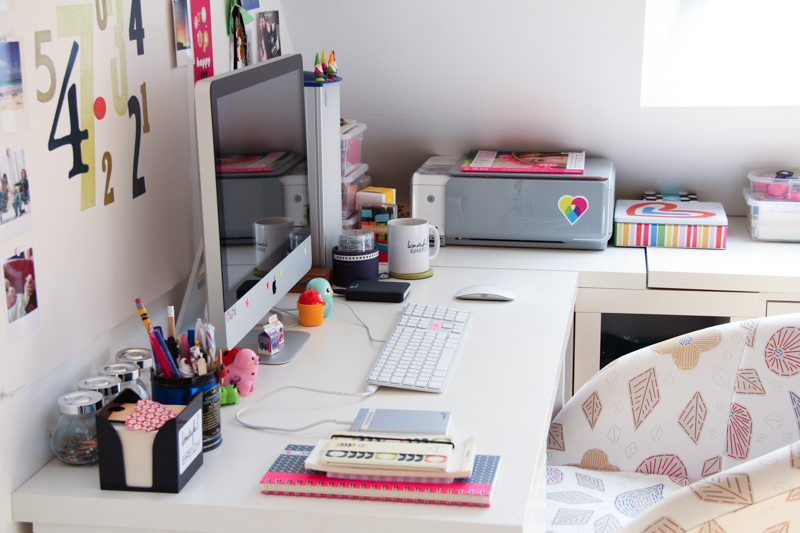 De la décoration girly pour votre bureau