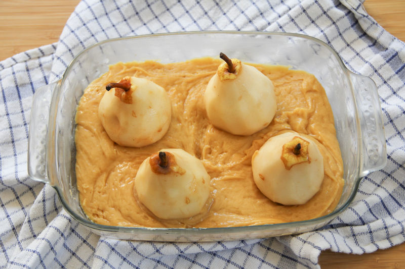 recette gâteau poires entières caramel beurre salé (via wonderfulbreizh.fr)