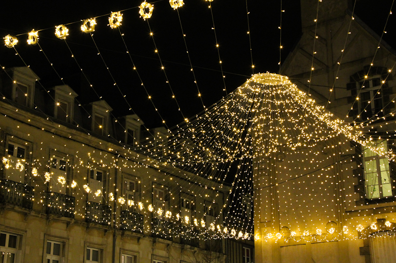 Illuminations lumières Noël Vannes (via wonderfulbreizh.fr)