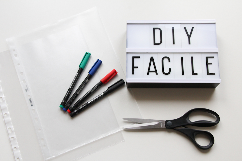 DIY - lightbox customisée (via mercipourlechocolat.fr)