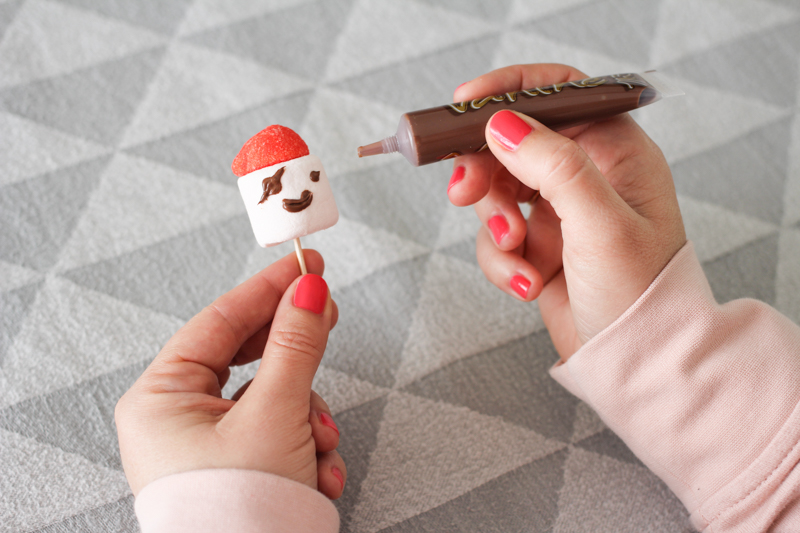 DIY marshmallows pirates (via mercipourlechocolat.fr)