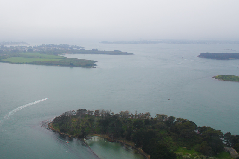 Survol Golfe du Morbihan en hélicoptère (via wonderfulbreizh.fr)