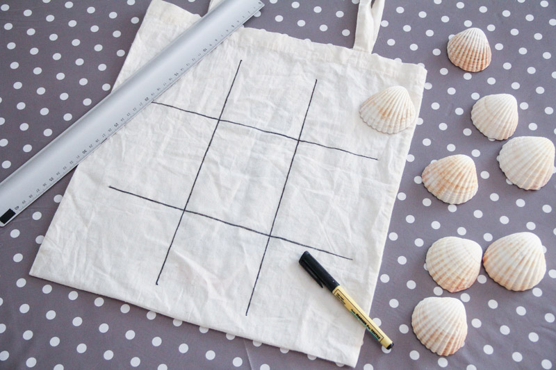 DIY jeu de morpion coquillages (via wonderfulbreizh.fr)