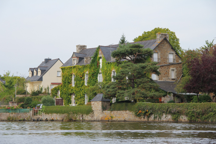 croisière sur la Rance - Dinan, Bretagne (via mercipourlechocolat.fr)