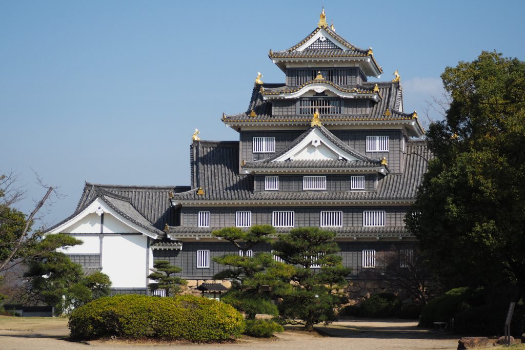 Le château noir d'Okayama - Japon