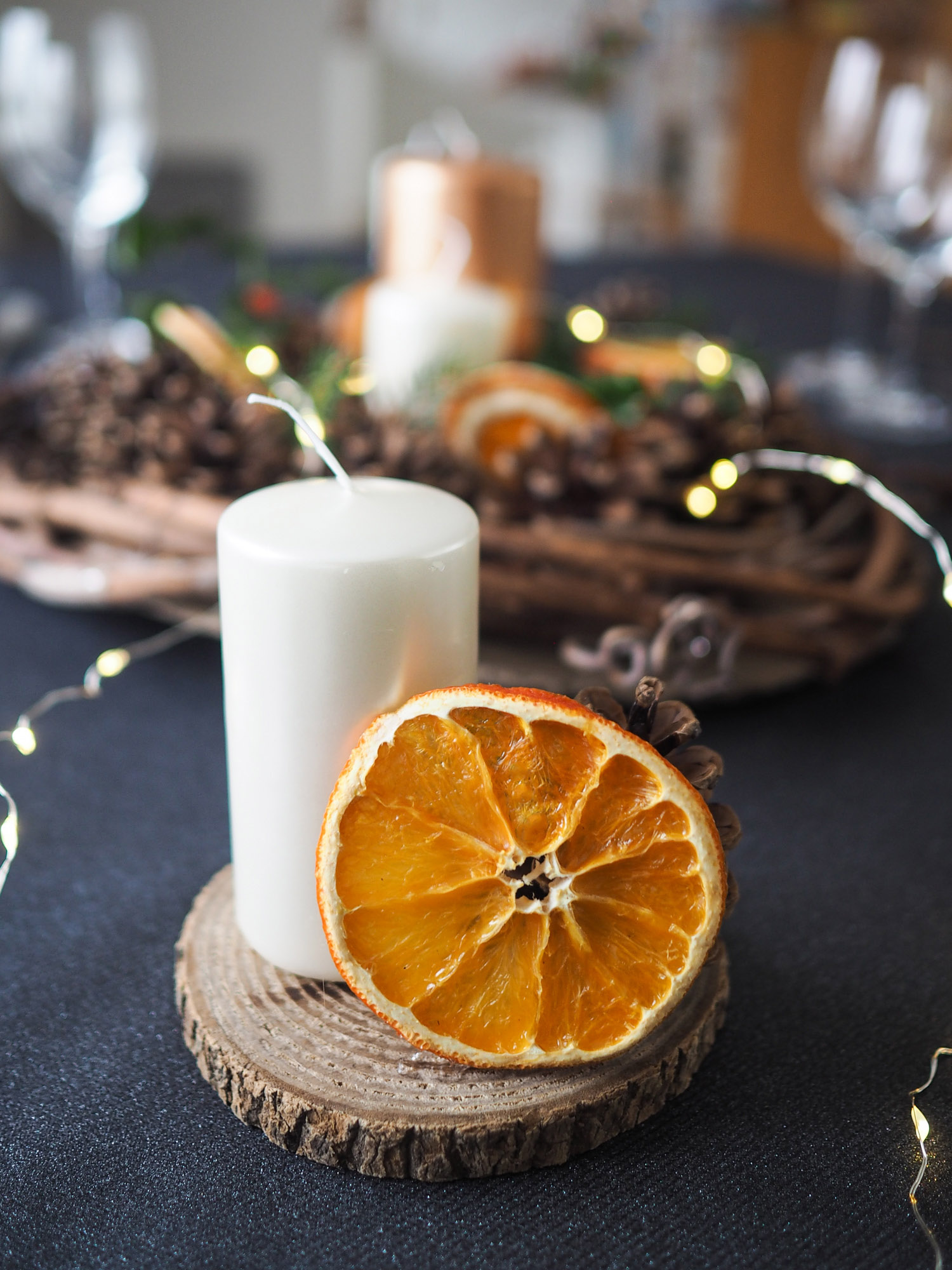 DIY – déco de table nature pour Noël (via mercipourlechocolat.fr