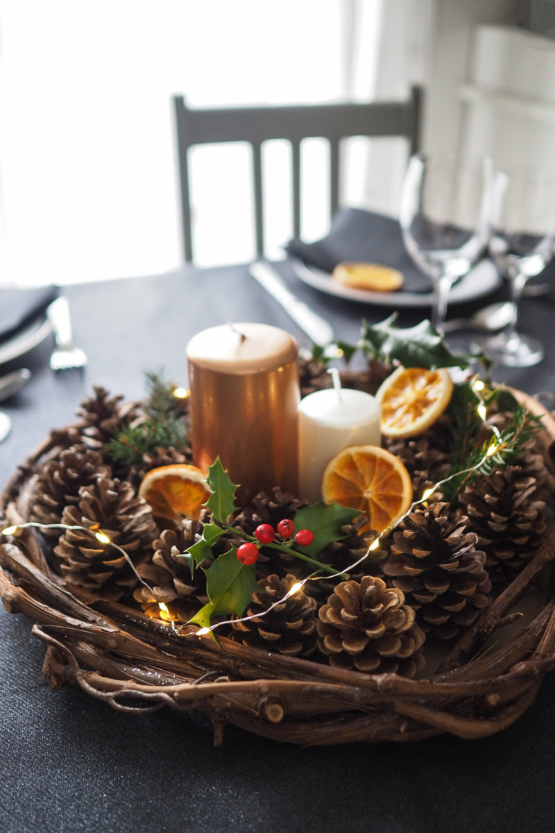 DIY - déco de table nature pour Noël (via mercipourlechocolat.fr)