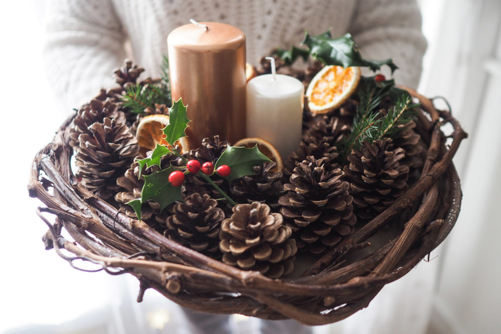 DIY - centre de table nature pour Noël (via mercipourlechocolat.fr)