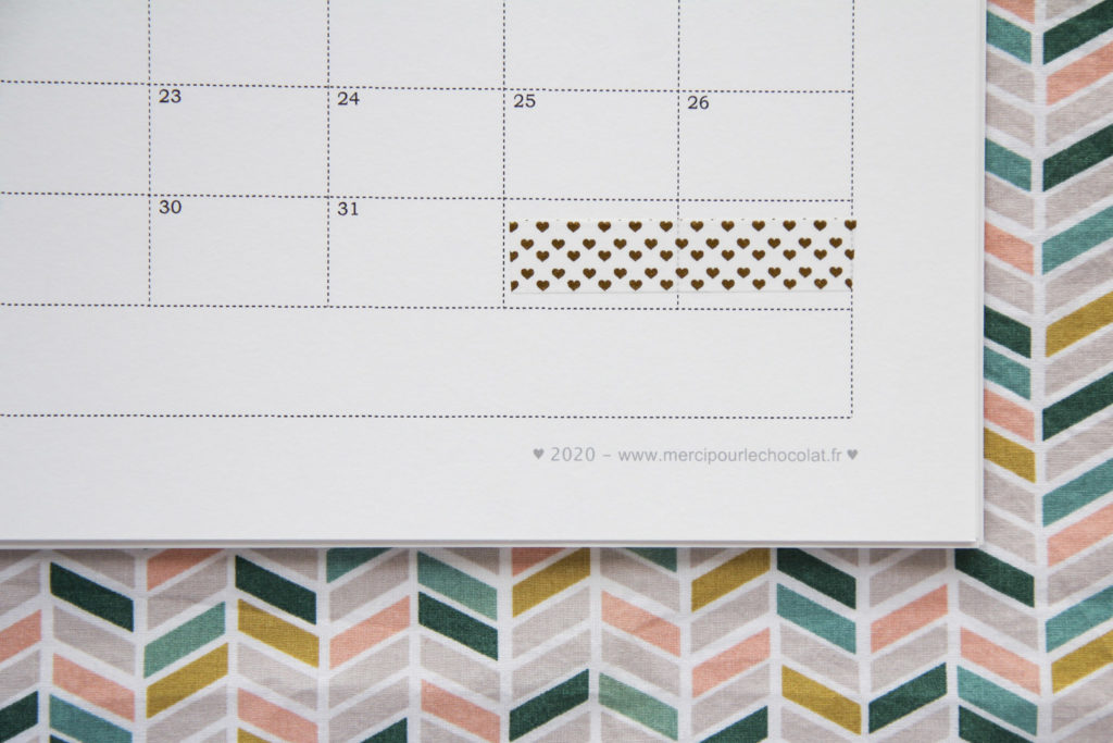 Calendrier 2020 gratuit à télécharger - tout simple à imprimer et à customiser si vous en avez envie ! - via mercipourlechocolat.fr