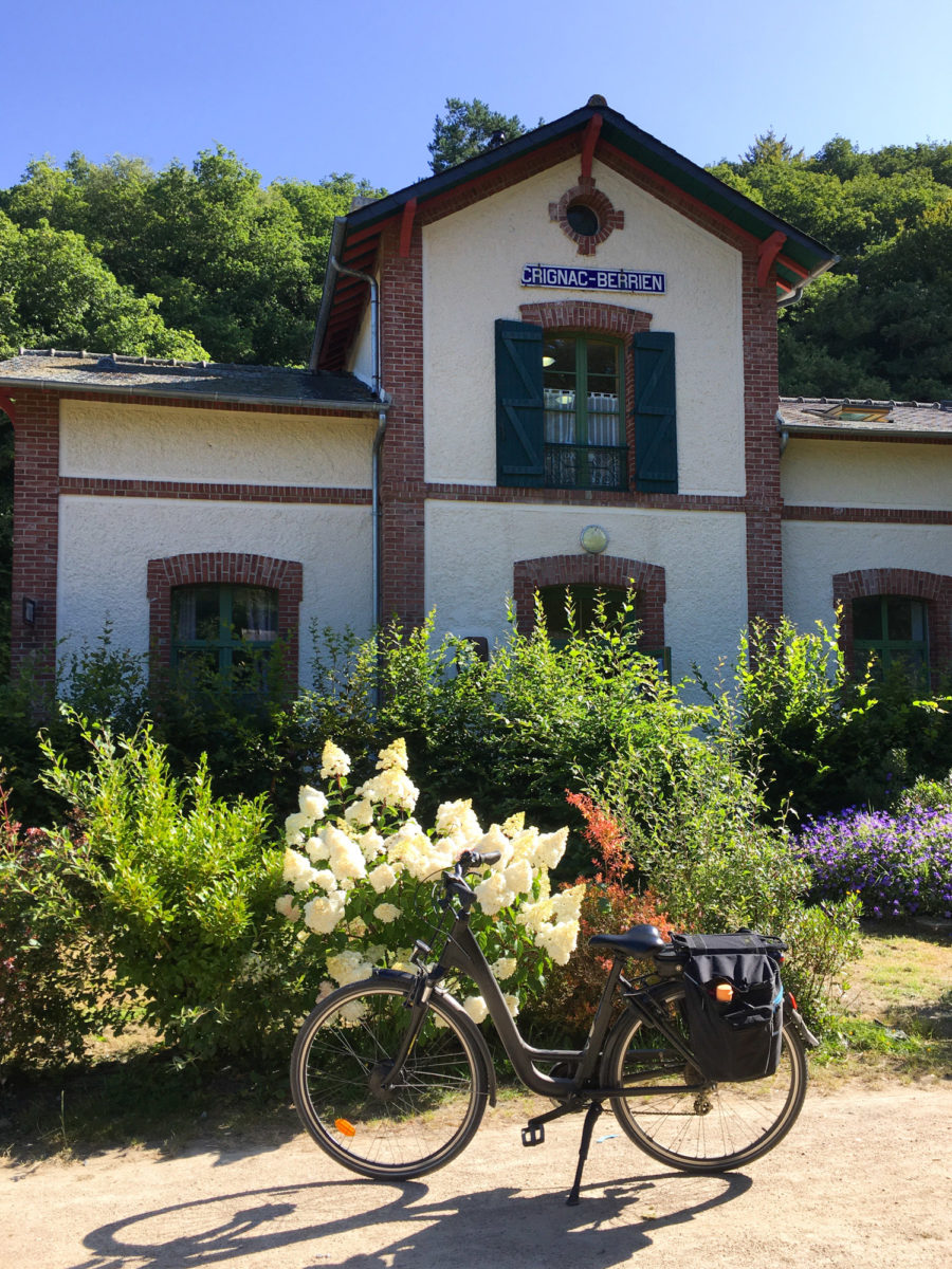 LA VÉLODYSSÉE - Gare de Scrignac (via mercipourlechocolat.fr)