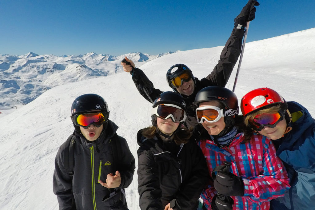 VILLAGES CLUBS DU SOLEIL LES MÉNUIRES - vacances en famille au ski (via mercipourlechocolat.fr)