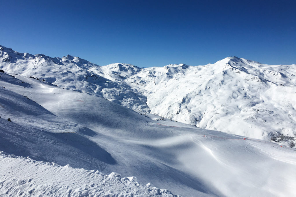 VILLAGES CLUBS DU SOLEIL LES MÉNUIRES - vacances en famille au ski (via mercipourlechocolat.fr)