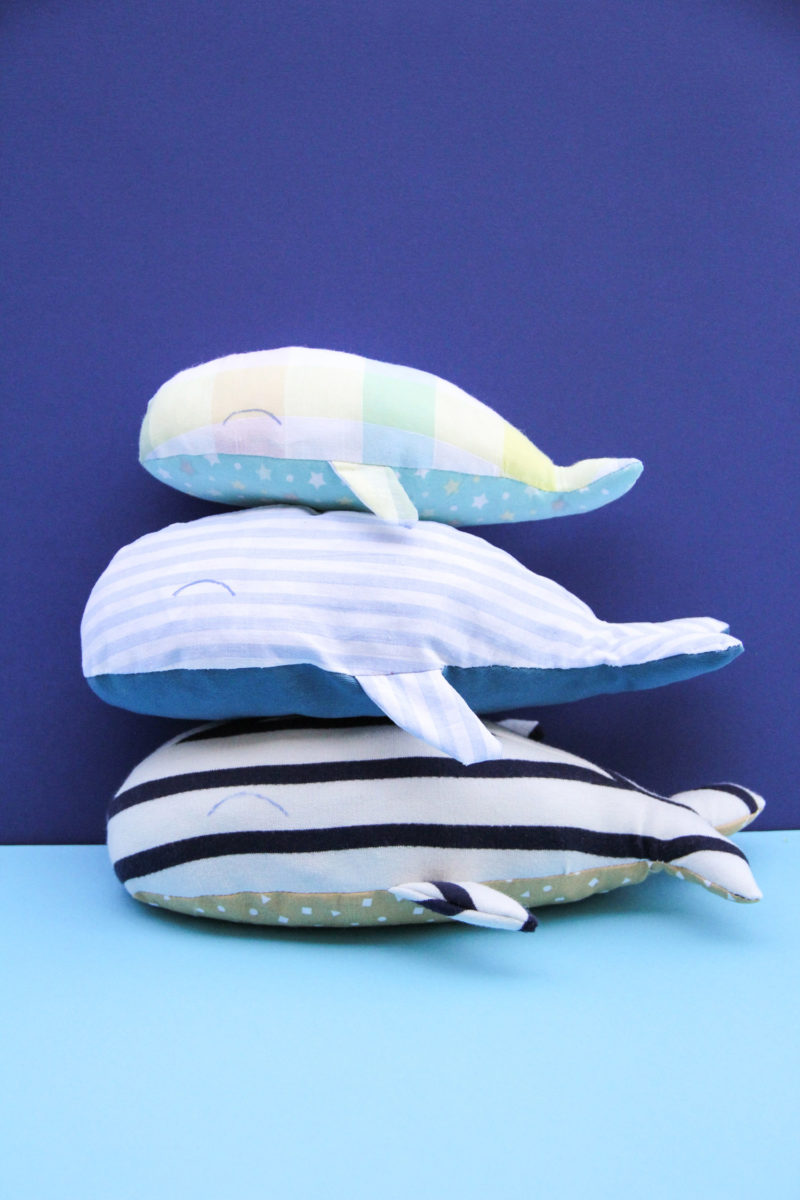 DIY - famille baleine en tissu cousu main (modèle Chouette Kit - découpe Cricut Maker)