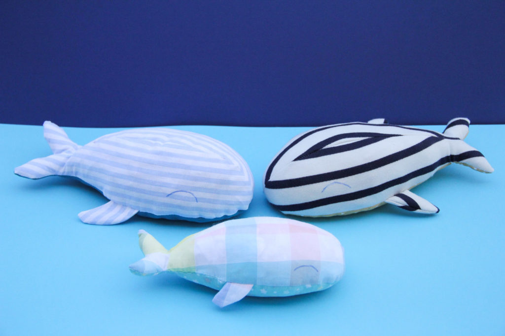 DIY - famille baleine en tissu cousu main (modèle Chouette Kit - découpe Cricut Maker)