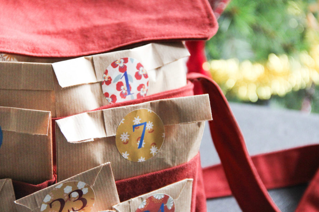 Calendrier de l'Avent Chouette kit et sa besace de Noël cousue main