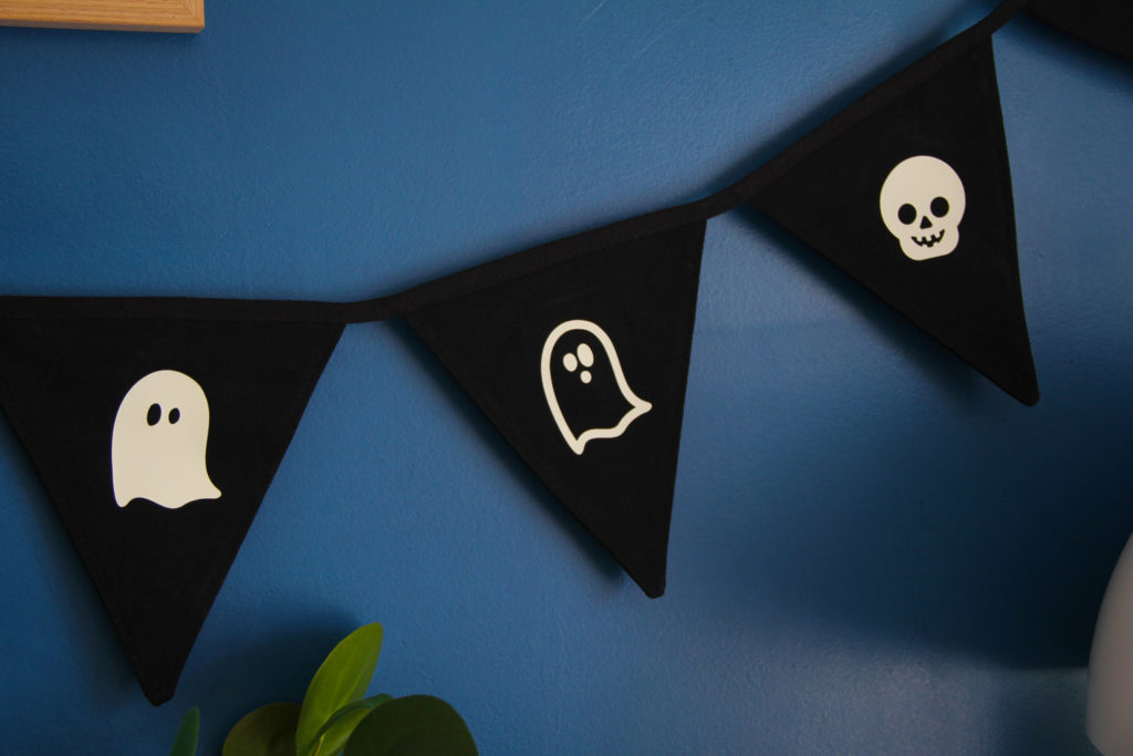 DIY - guirlande tissu HALLOWEEN phosphorescente - flex Cricut