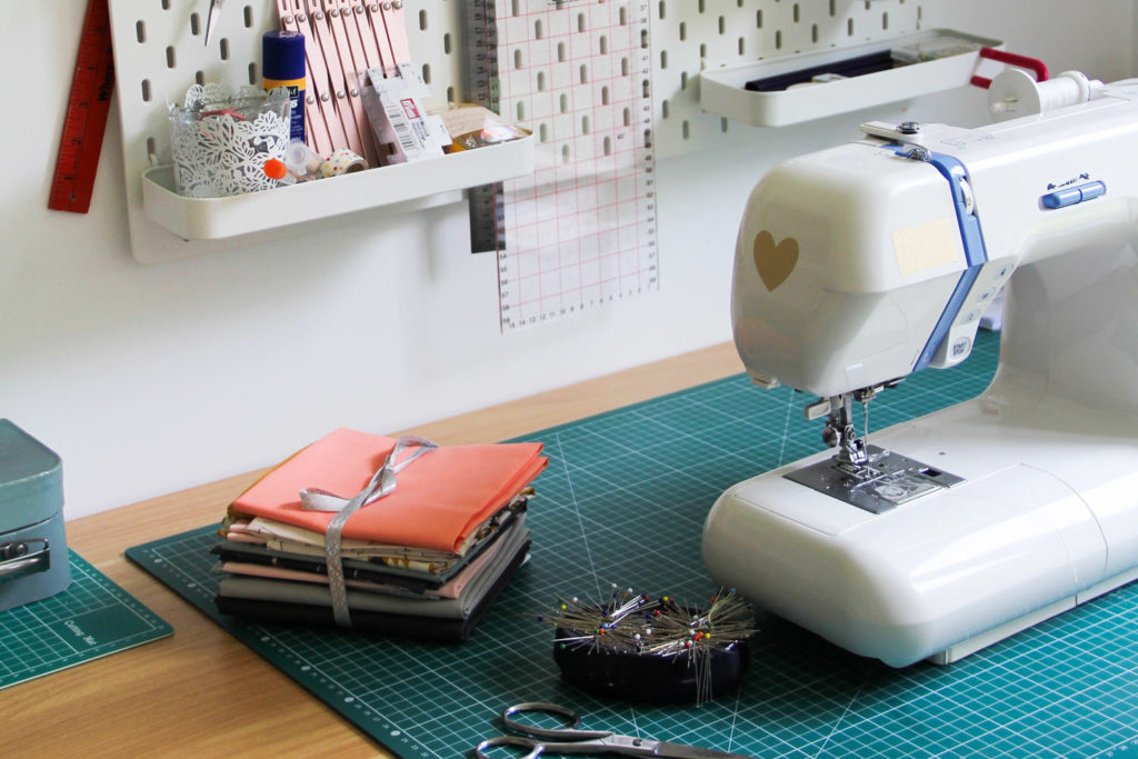 atelier couture - apprendre à coudre c'est facile